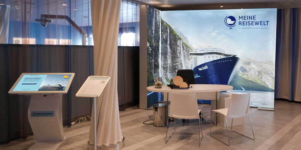 Digital Signage und PIXLIP auf der Mein Schiff-Flotte